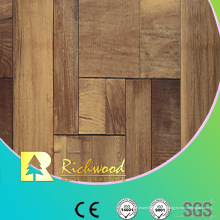 Haushalt 12,3 mm E0 AC4 Woodgrain Textur Nussbaum Laminated Bodenbelag